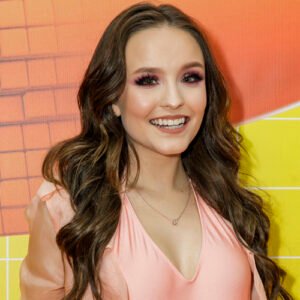 Larissa Manoela