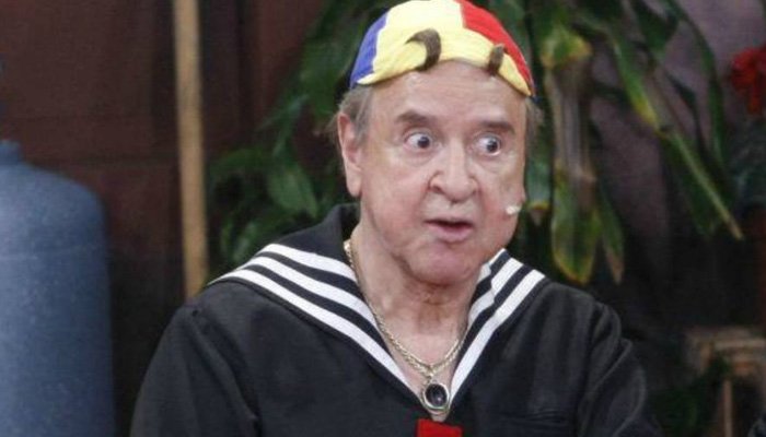 Intérprete de Kiko, Carlos Villagrán diz que covid-19 é culpa de Bill Gates e Maçonaria