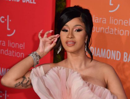 Imagem do post: Cardi B é criticada por comprar bolsa de R$ 450 mil