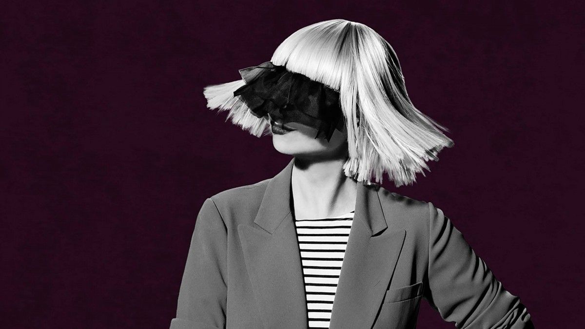 Billboard confirma que Sia acumula a mais de 50 bilhões em streams