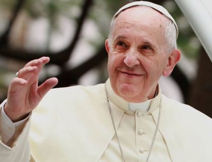 Imagem do post: Papa Francisco é internado às pressas para cirurgia de emergência no intestino