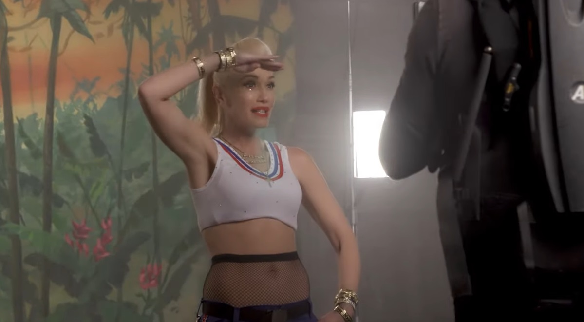 Imagem do post Gwen Stefani divulga bastidores de “Let Me Reintroduce Myself”