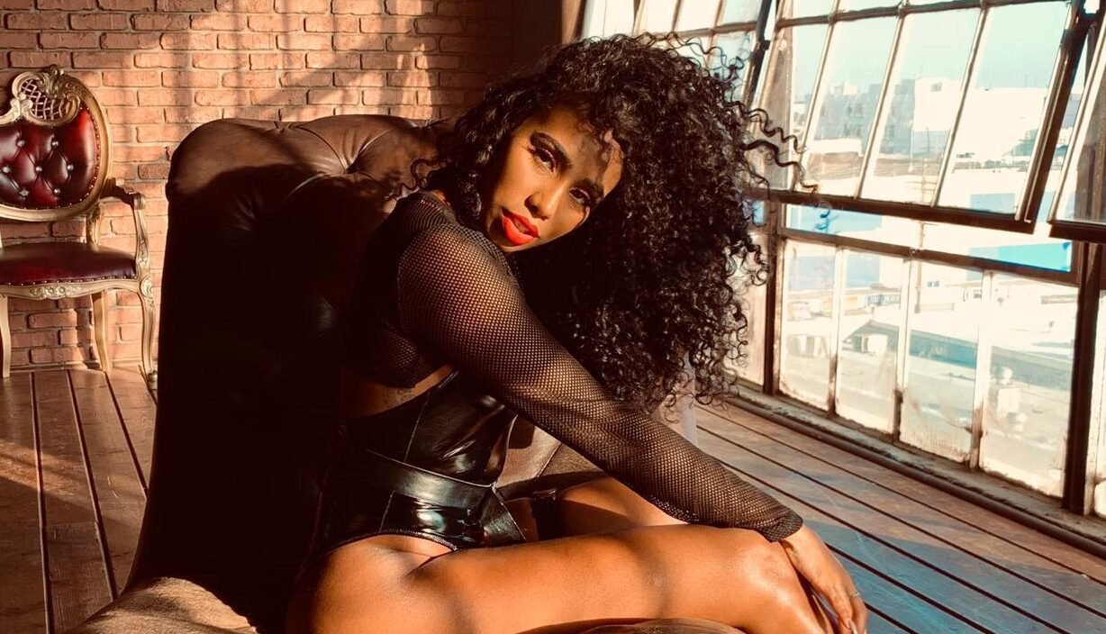 Alline Azevedo (Foto: Divulgação)