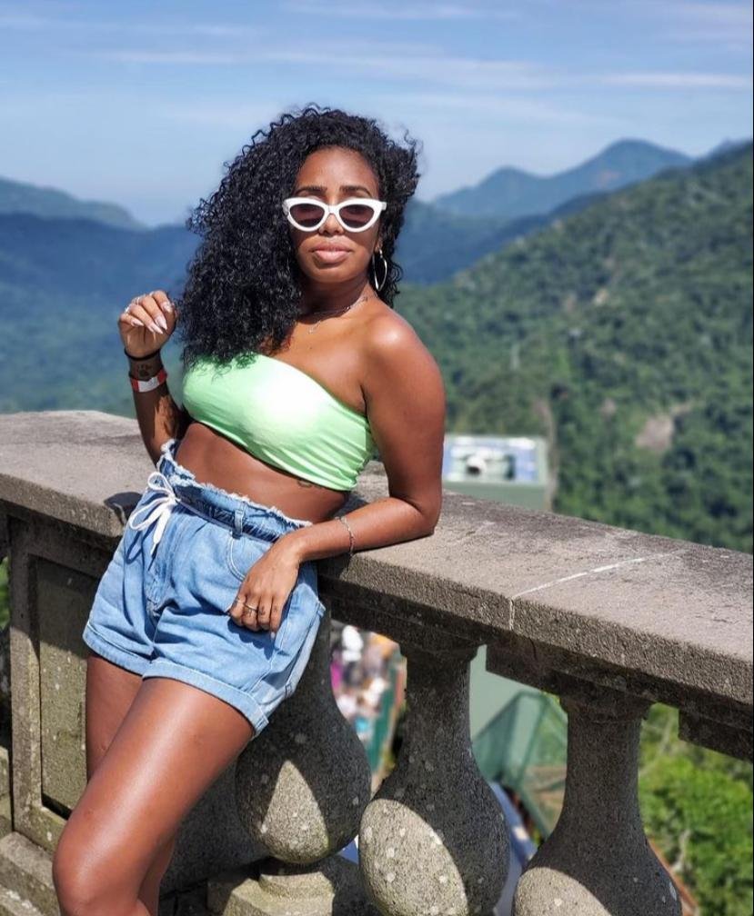 Alline Azevedo (Foto: Divulgação)