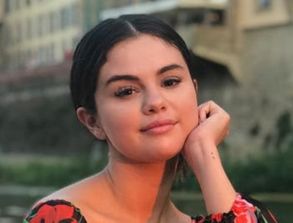 Imagem do post: Selena Gomez confirma novo álbum ainda para 2023