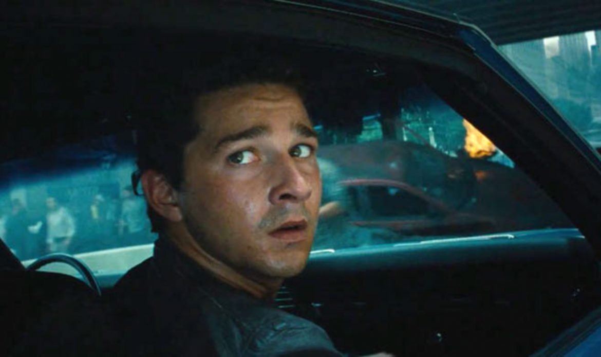 Shia LaBeouf engata novo romance após prisão e fim do casamento com Mia Goth; veja vídeo 46 shia-labeouf-atirou-em-cachorro-diz-ex