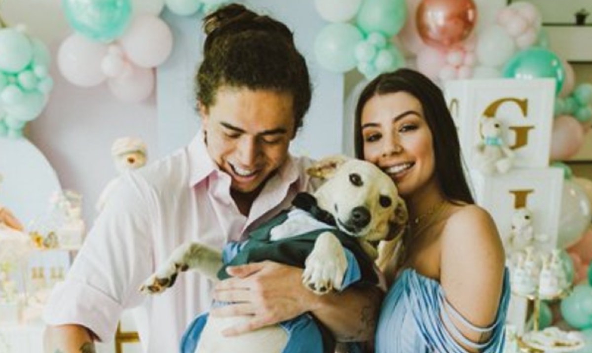 Whindersson Nunes e Maria Lina