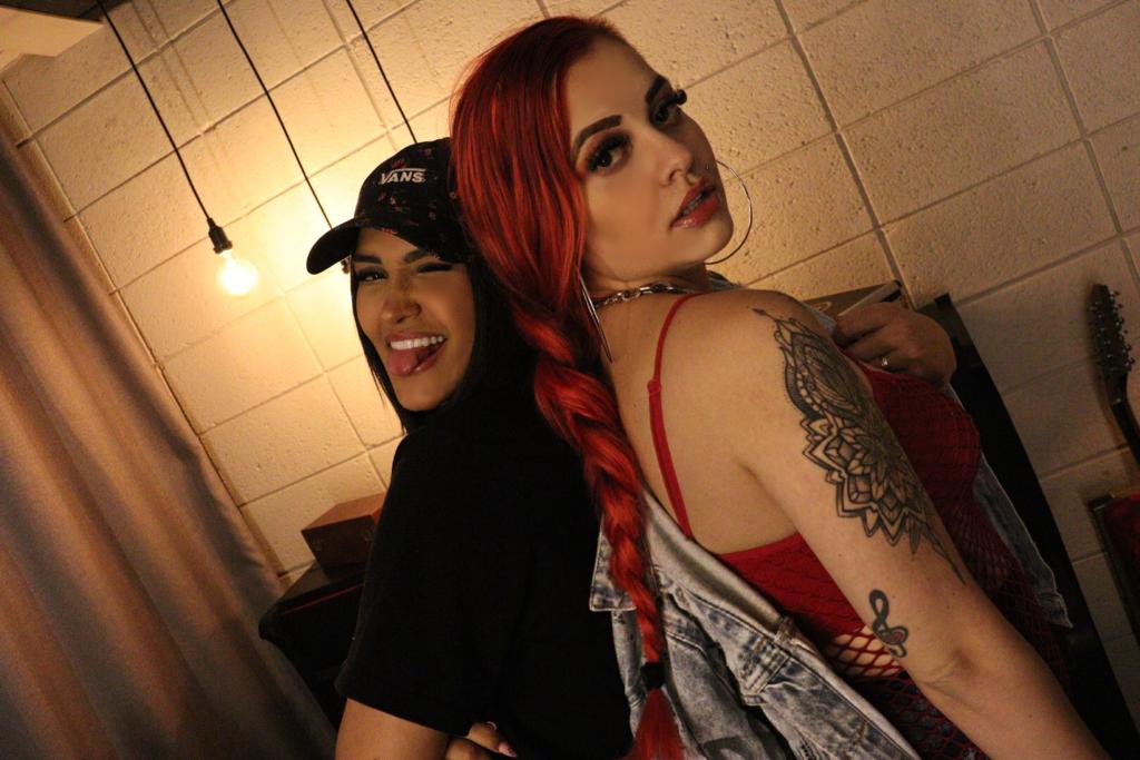 Flay e Mc Mari entram em estúdio e gravam brega funk 52 Flay e MC Mari (Foto: Divulgação/ Ari Prensa)