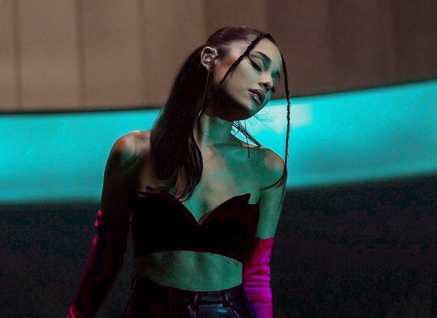 ariana grande pov performance vevo