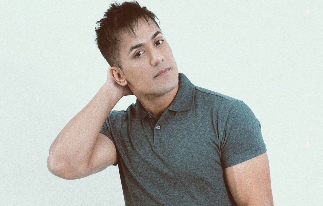 TIAGO PIQUILO ( HUGO TIAGO)