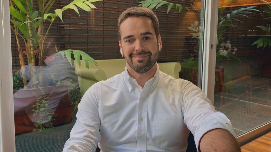 Apoiador de Bolsonaro em 2018, governador Eduardo Leite se assume gay um ano antes das eleições presidenciais