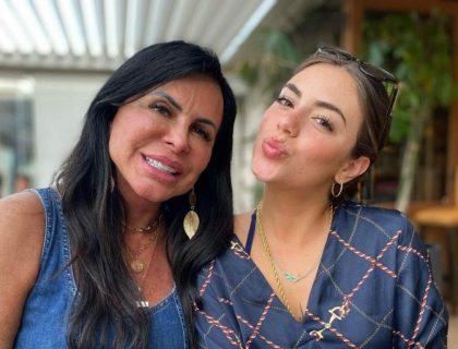 Imagem do post: Gretchen quer lançar a filha caçula na carreira artística: “Ela é praticamente a sósia da Dua Lipa”