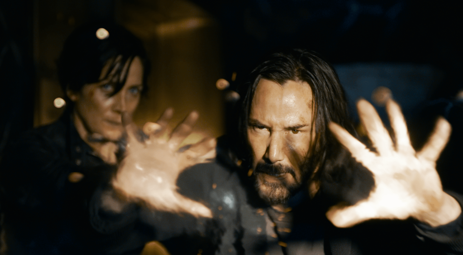 Novo filme da franquia 'Matrix' ganha primeiro trailer explosivo