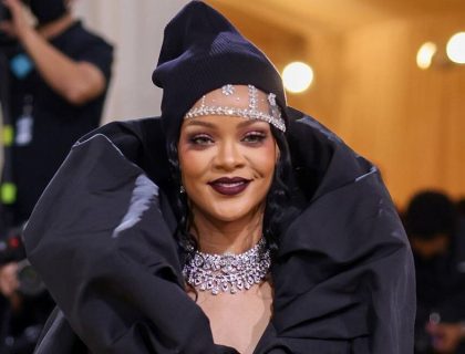 Imagem do post: Fotógrafos saem no tapa por foto de Rihanna no MET Gala