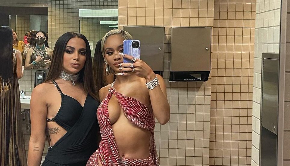 saweetie e anitta