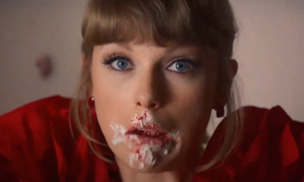 taylor swift clipe I Bet You Think About Me