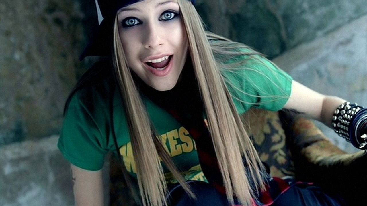 avril lavigne Sk8er Boi