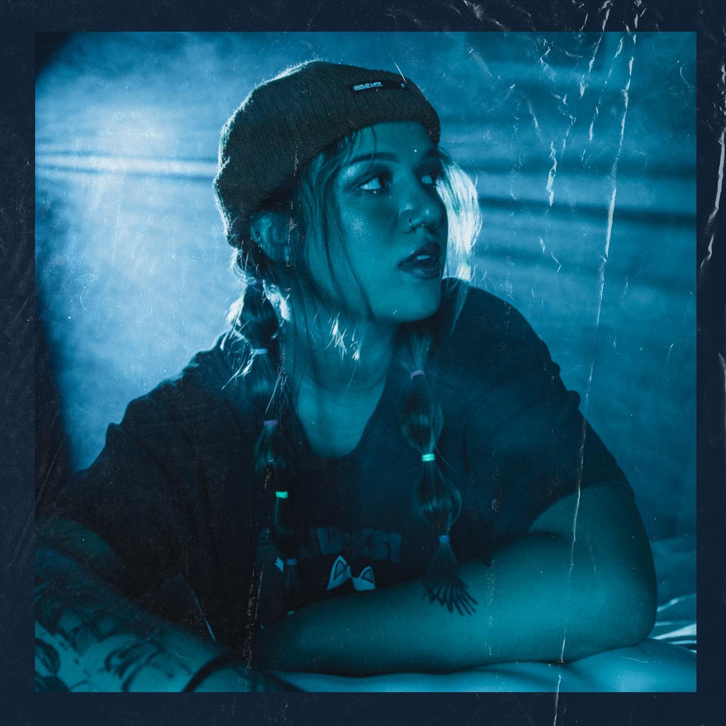 Letra de "Carente Para Sempre" - Elana Dara