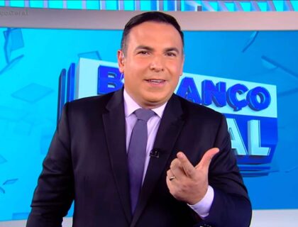 Imagem do post: Gottino retorna aos trabalhos na RecordTV após mal súbito e se emociona: “Meu eterno agradecimento!”