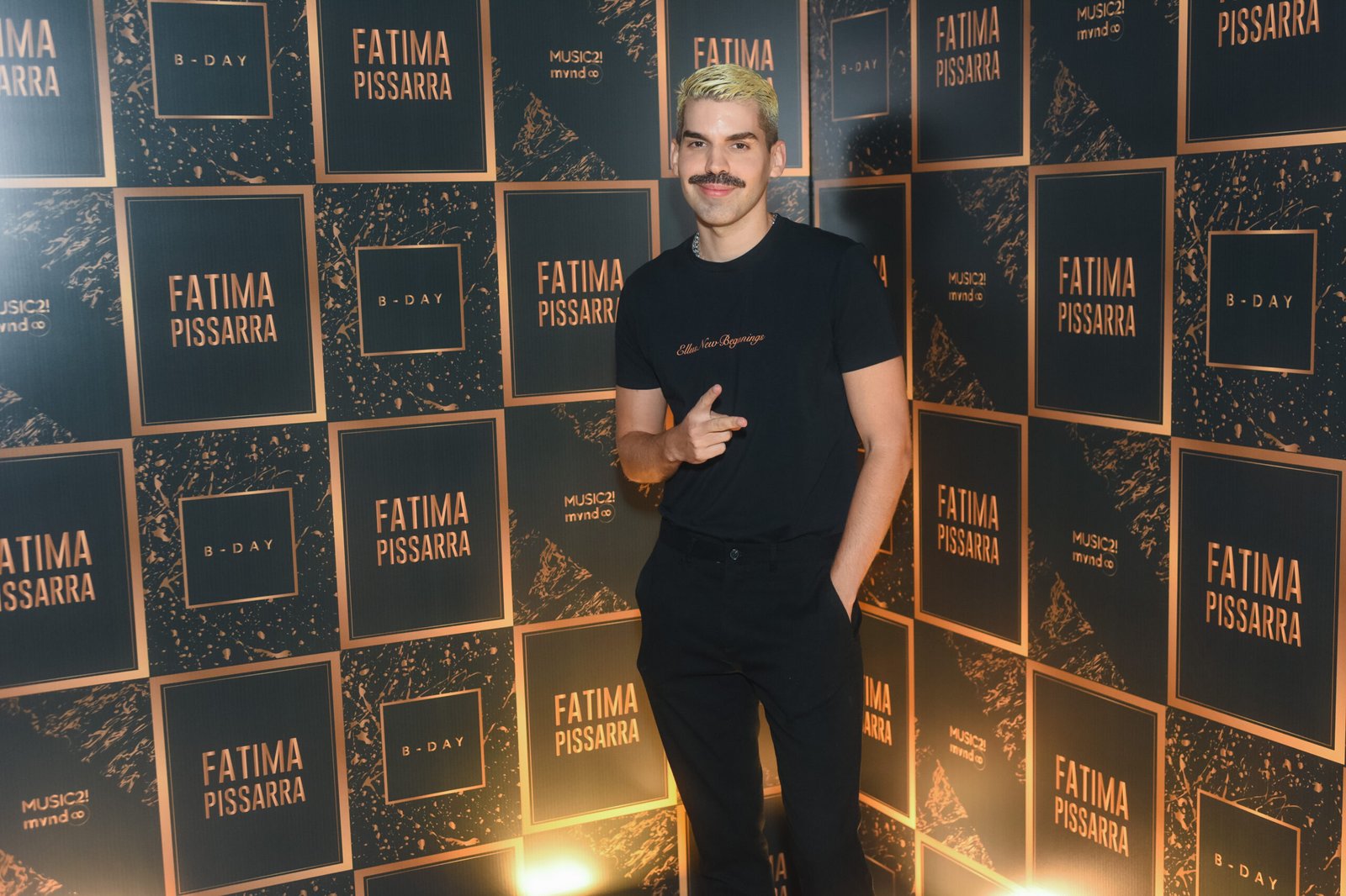 Fátima Pissarra comemora aniversário ao lado de Luisa Sonza, Claudia Leitte, Gil do Vigor, entre outros famosos 