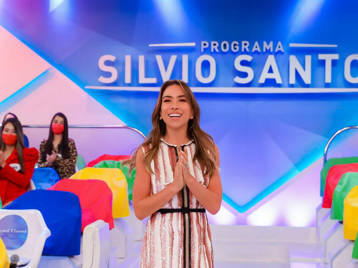 Imagem do post “Programa Silvio Santos” recebe Léo Dias e Júlio Cocielo neste domingo