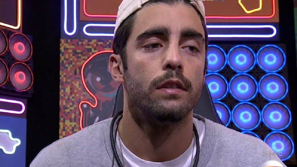 pedro scooby descumpre