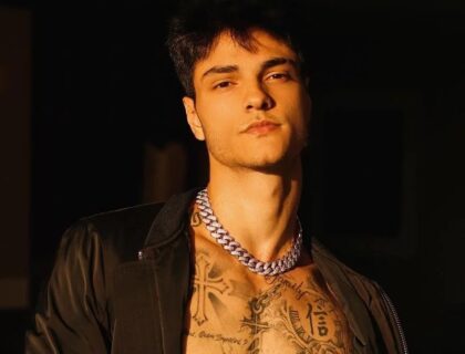 Imagem do post: Dono do hit “sentaDONA”, Davi Kneip lança perfil no OnlyFans; veja vídeo