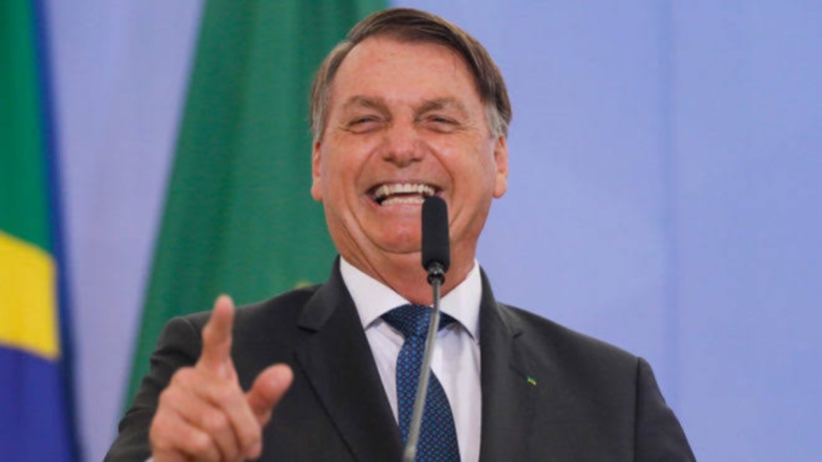 Em crise, RedeTV! chega a perder para TV de Bolsonaro com ajuda da Record e Band