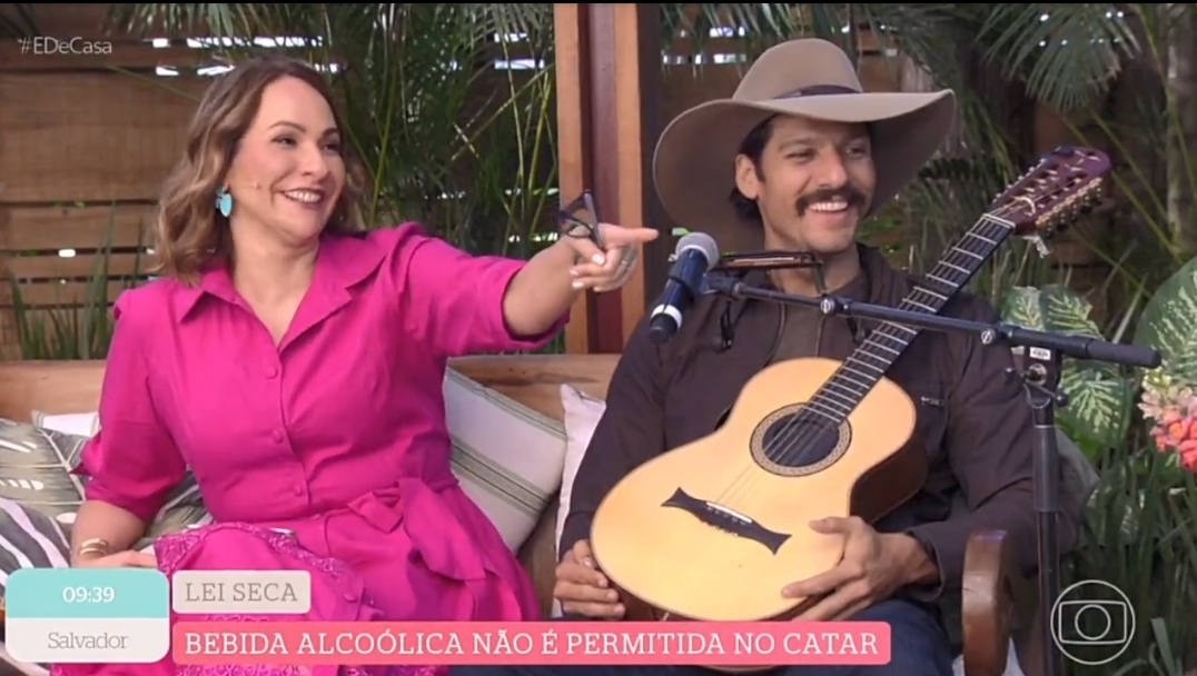 Imagem do post Ao vivo, Maria Beltrão manda Catar “se catar” após proibição de cerveja nos estádios da Copa; assista