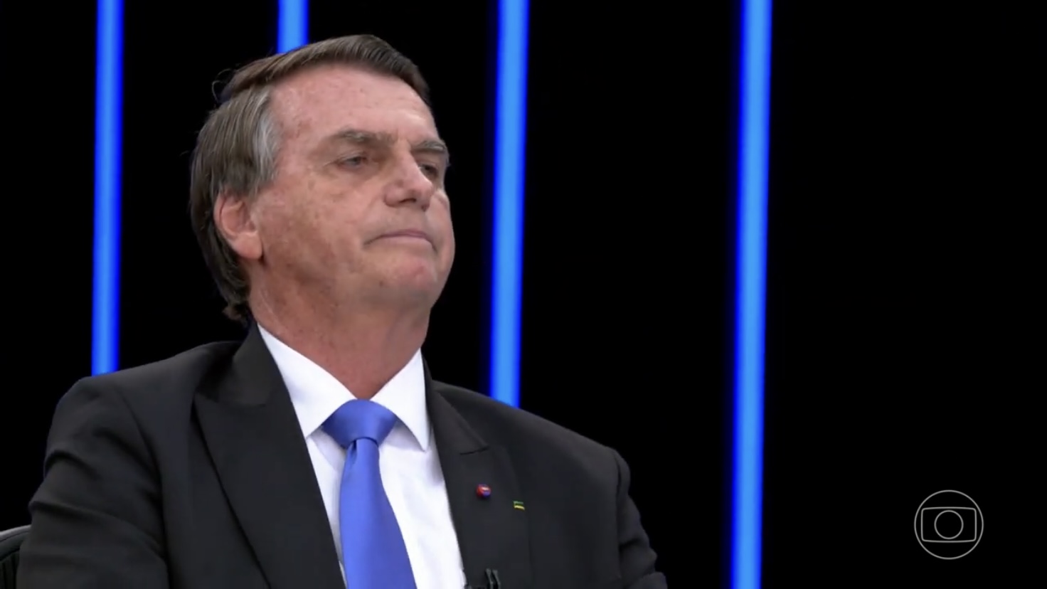 Imagem do post Bolsonaro afirma que sua sabatina foi de ‘pronunciamento de Bonner’ e se diz satisfeito com entrevista