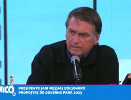 Imagem do post: Bolsonaro volta atrás e diz que irá ao debate da Band: “Vão atirar em mim o tempo todo”