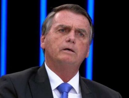 Imagem do post: Jair Bolsonaro avisa que não irá comparecer a debates no primeiro turno