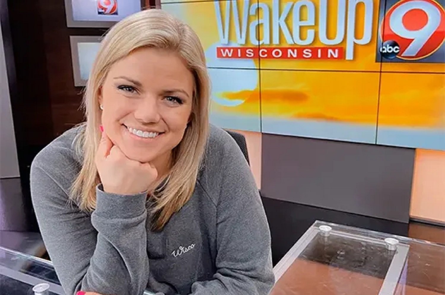 apresentadora Neena Pacholke