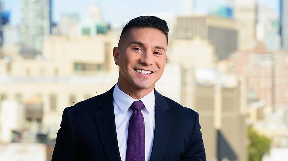 Apresentador é demitido de emissora após aparecer nu em plataforma de conteúdo adulto