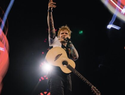 Imagem do post: Ed Sheeran anuncia datas da turnê norte-americana “+ – = ÷ x Tour”