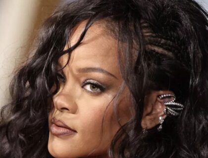 Imagem do post: Rihanna retorna com “Lift Me Up”; trilha do filme “Pantera Negra: Wakanda Para Sempre”