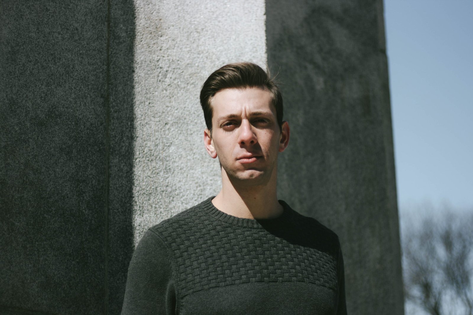 Descobertas Groover - Faíscas voam com o novo single ''Spend The Night'' de Dan Zimmerman