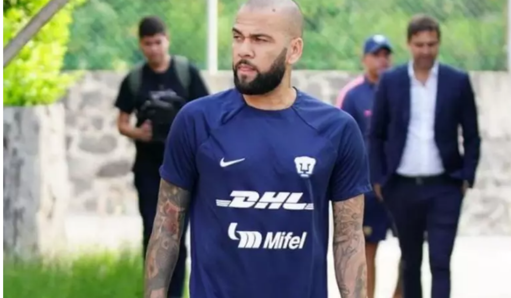 Depoimento da vítima de Daniel Alves é divulgado: ‘Resisti, mas ele era mais forte do que eu’