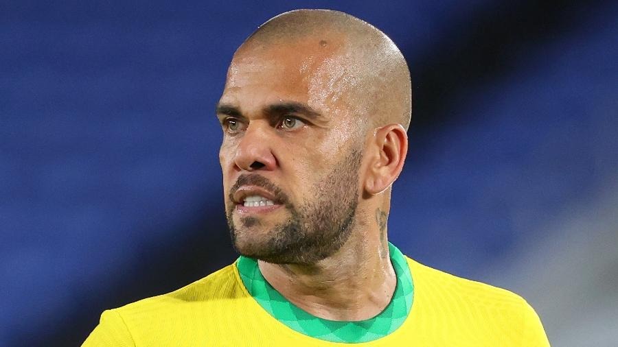 Daniel Alves é alvo de nova denúncia de assédio sexual