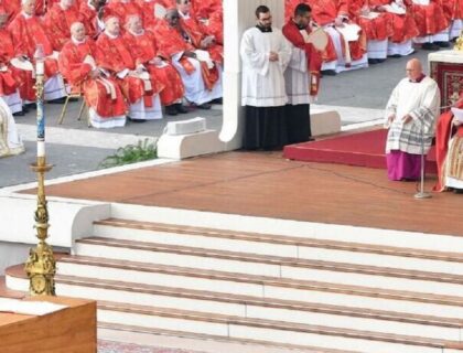 Imagem do post: Funeral do papa emérito Bento XVI tem diversos fatos inéditos; saiba tudo