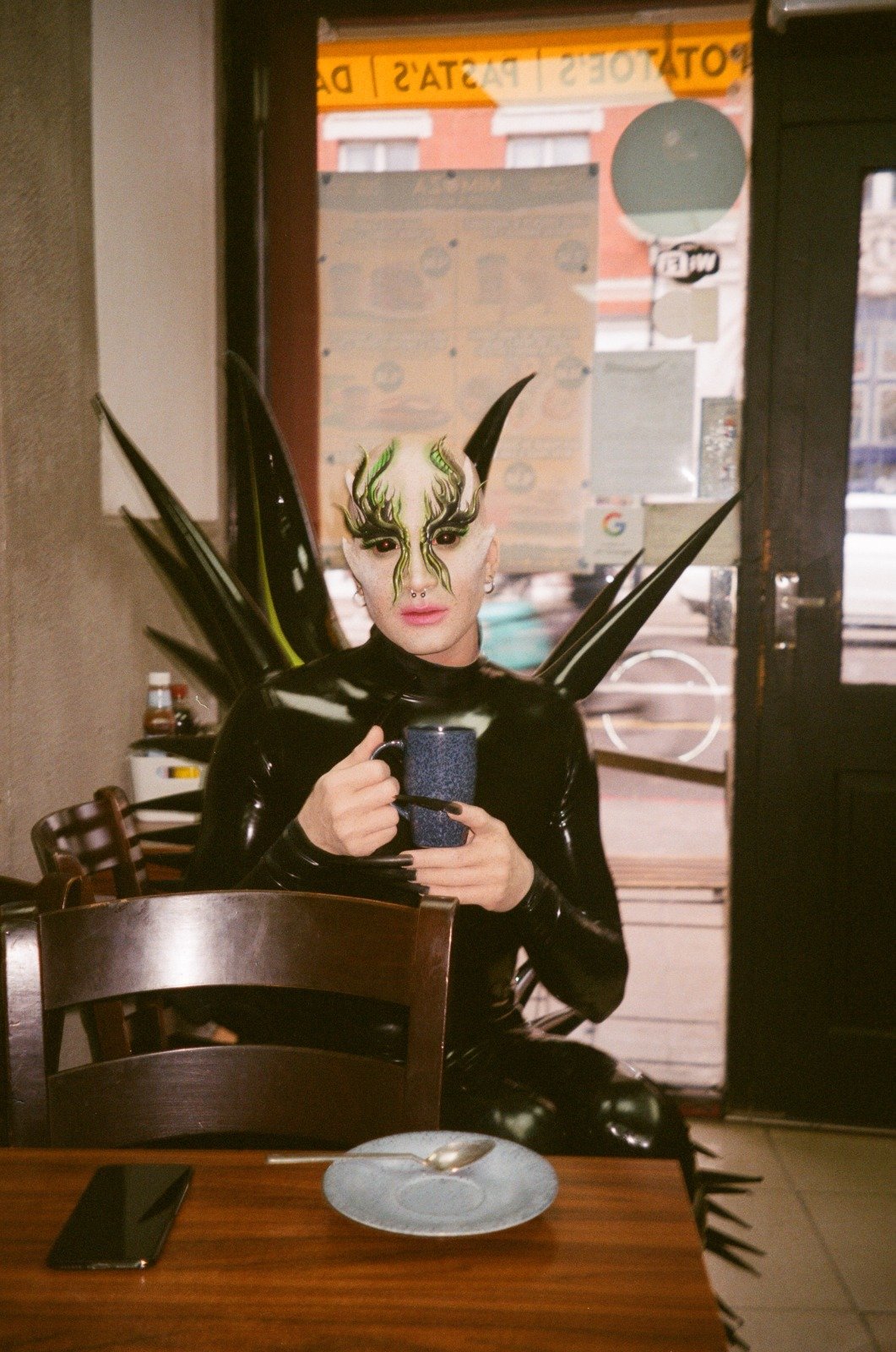 Descobertas Groover - Miha lança ''Just Say It''