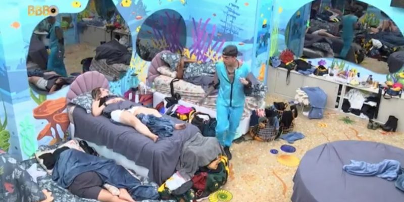 Imagem do post BBB23: Guimê acorda quarto Fundo do Mar e irrita Cara de Sapato; veja vídeo