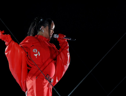 Imagem do post: Performance de Rihanna no Super Bowl tem uma queda de 200 mil telespectadores, em relação ao ano passado