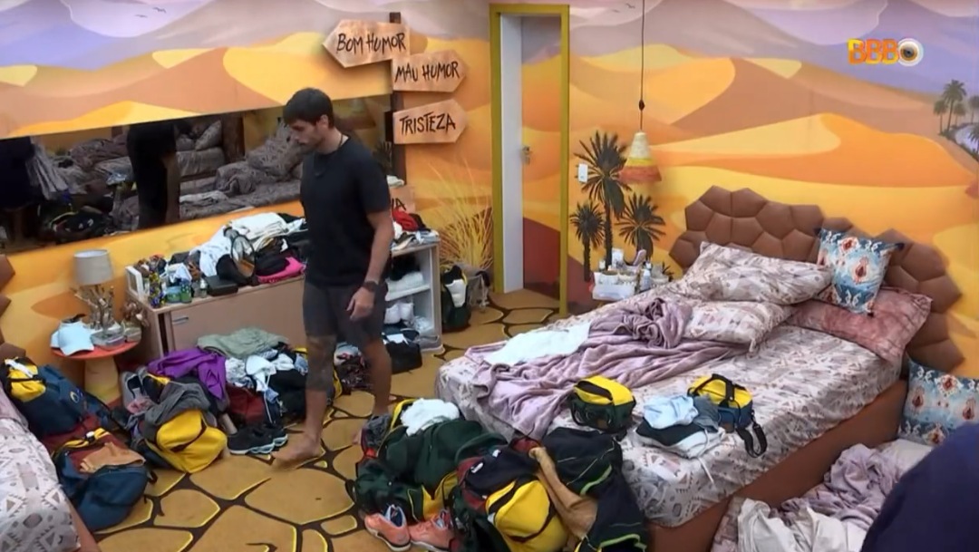 VÍDEO: Cara de Sapato relata sintomas de infecção genital: "Nunca tive"