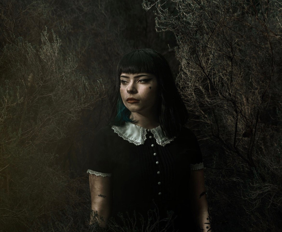 Descobertas Groover - MADDI VTS lança ''can i get out of my head?''