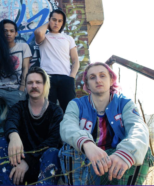 Descobertas Groover - Love Ghost lança ''ALI3N''