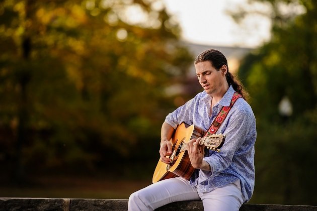 Descobertas Groover - Michael Anthony Lahue lança ''Não Sei Sambar''