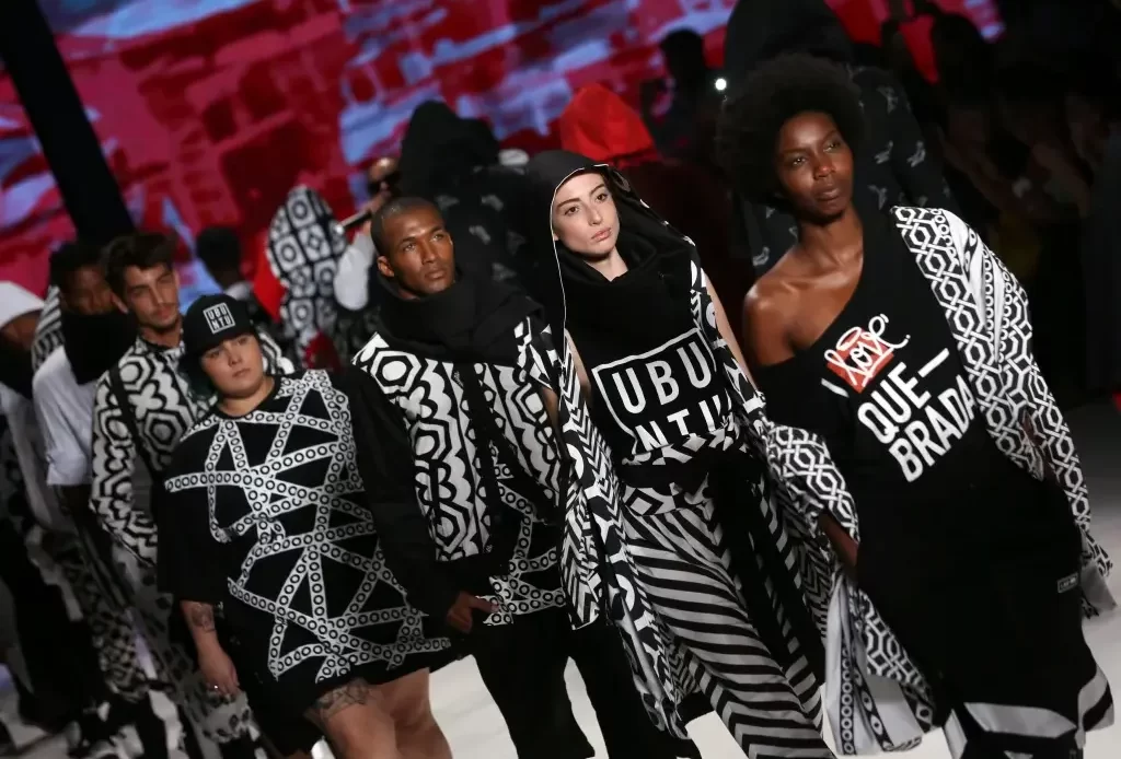 As Capitais da Moda – Cidades com os Cenários Fashions Mais Movimentados 57 As Capitais da Moda – Cidades com os Cenários Fashions Mais Movimentados