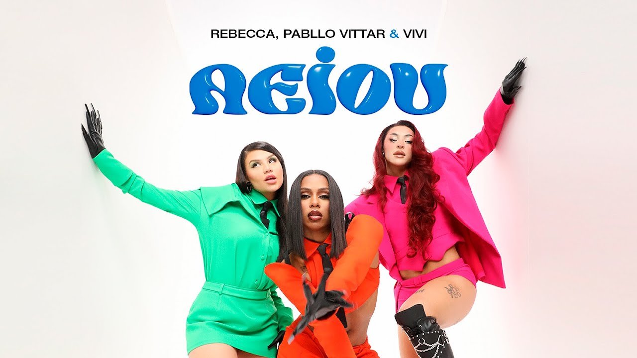 Entrevista: Rebecca conta tudo sobre o novo single ''AEIOU'' ao lado de Pabllo Vittar e Vivi