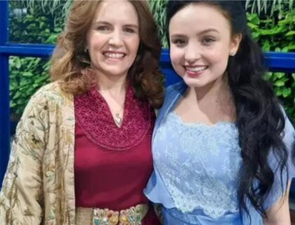 Imagem do post: Mãe de Larissa Manoela quer fazer às pazes com a filha